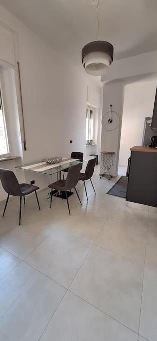 Faby & Fra Apartments Livorno Exterior foto